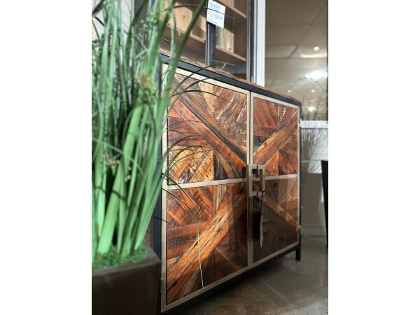 Parquet Cabinet Unique Items