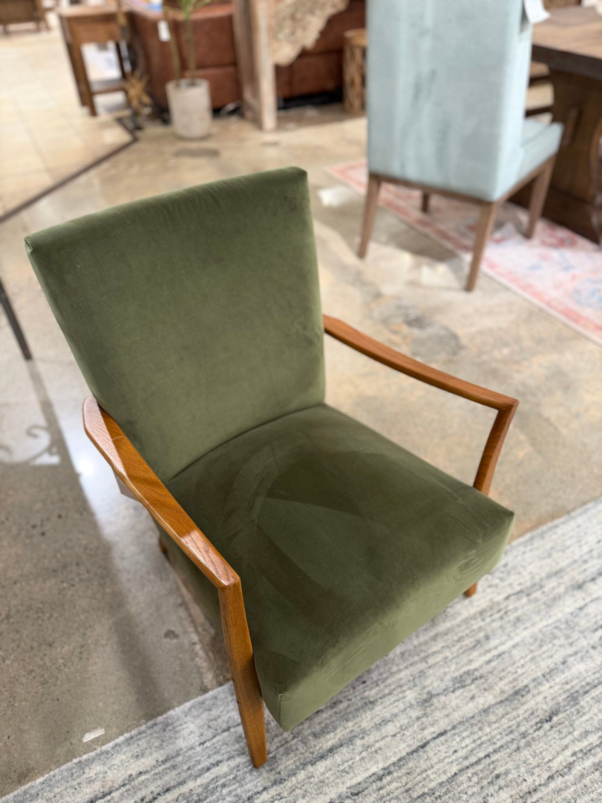 Dovetail Midcentury Green Velvet Chair