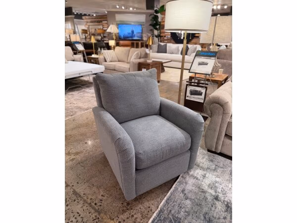 Swivel Glider in Ocean